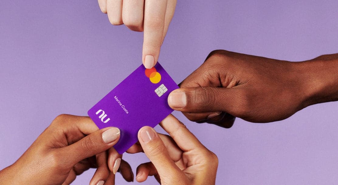 Nubank bloqueia contas e é condenado na Justiça