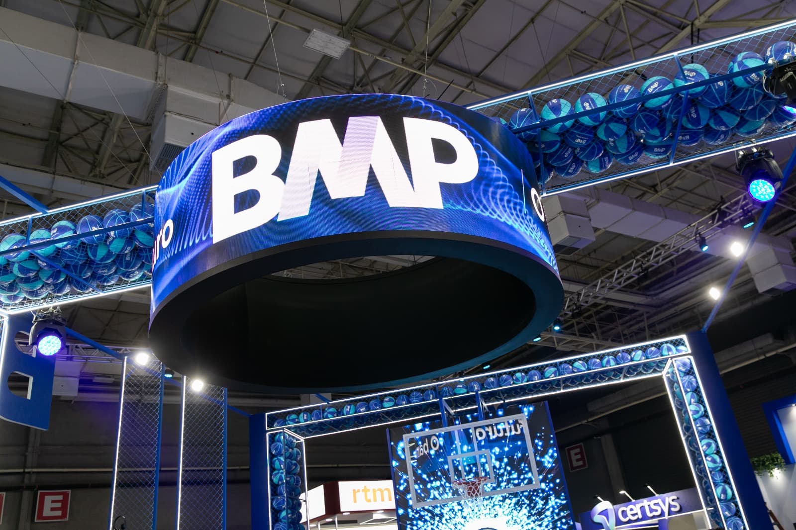 BMP anuncia 24 vagas em diversas áreas