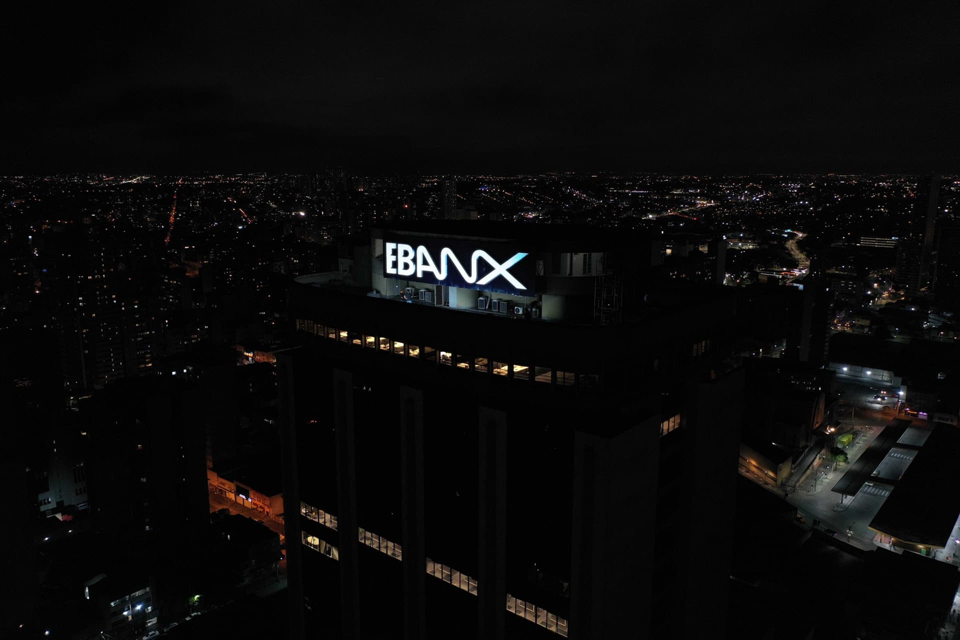 EBANX cresce 48% em TPV e reforça liderança em 20+ mercados