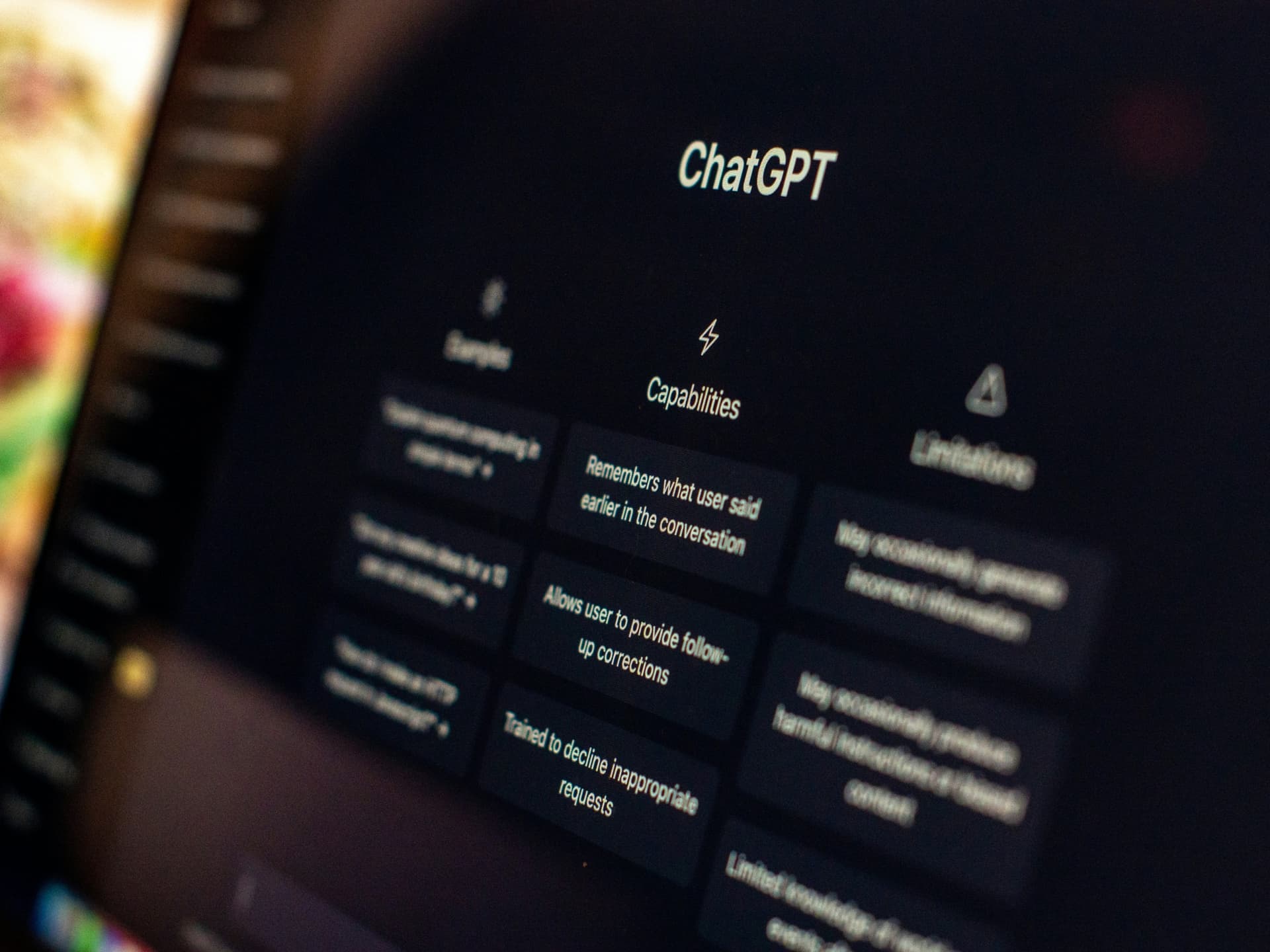 Paschoalotto e Pagou Fácil anunciam dentro do ChatGPT