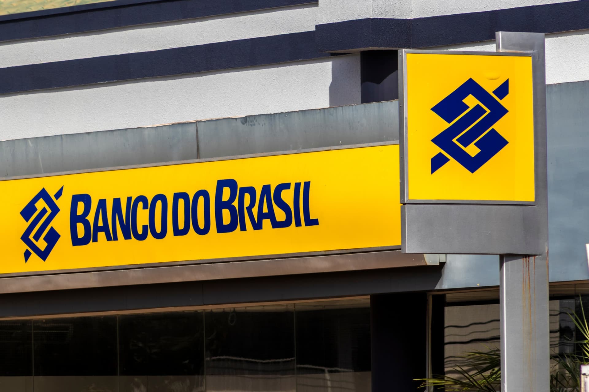 BB fecha parceria com BYD para financiar carro elétrico