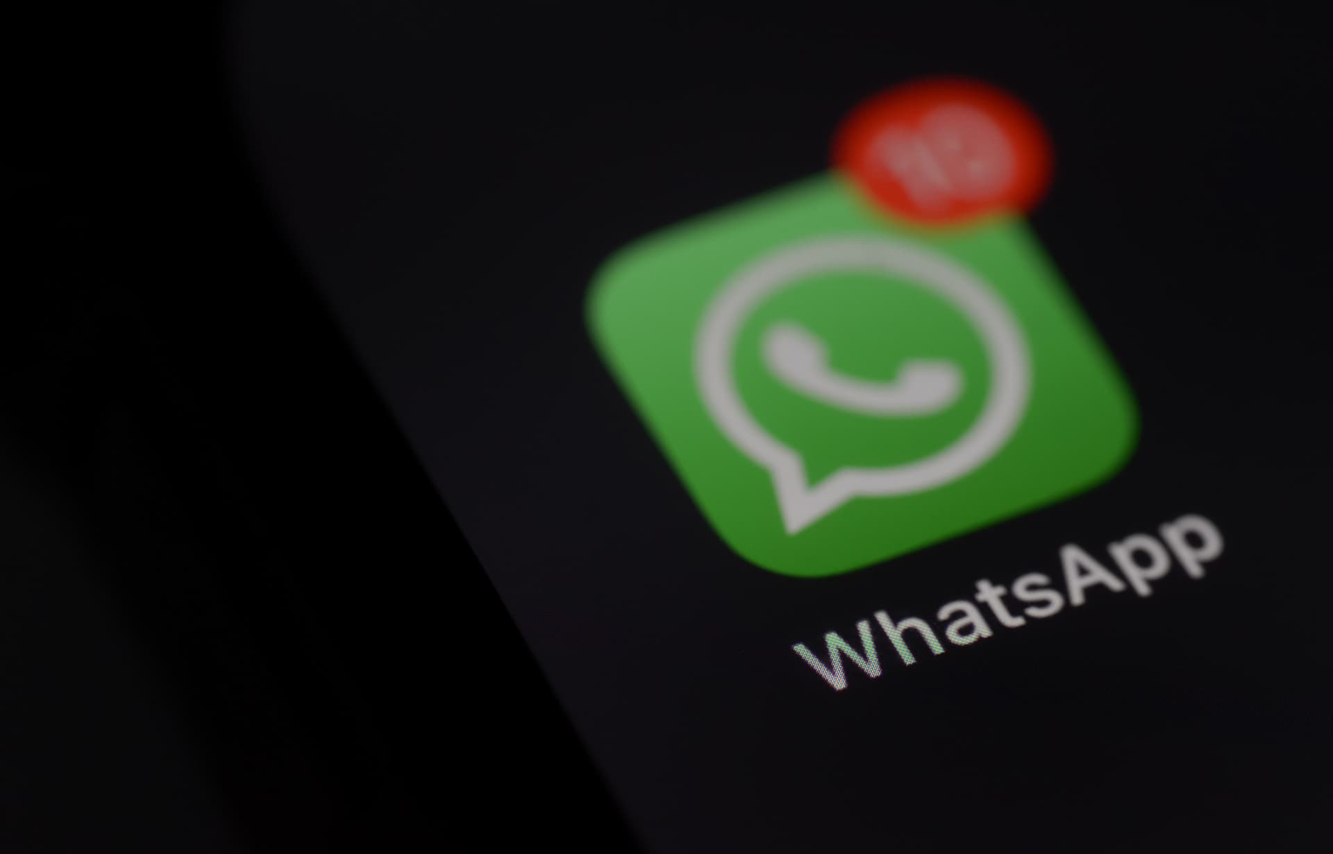 IA no WhatsApp iguala conversão humana e custa 4x menos
