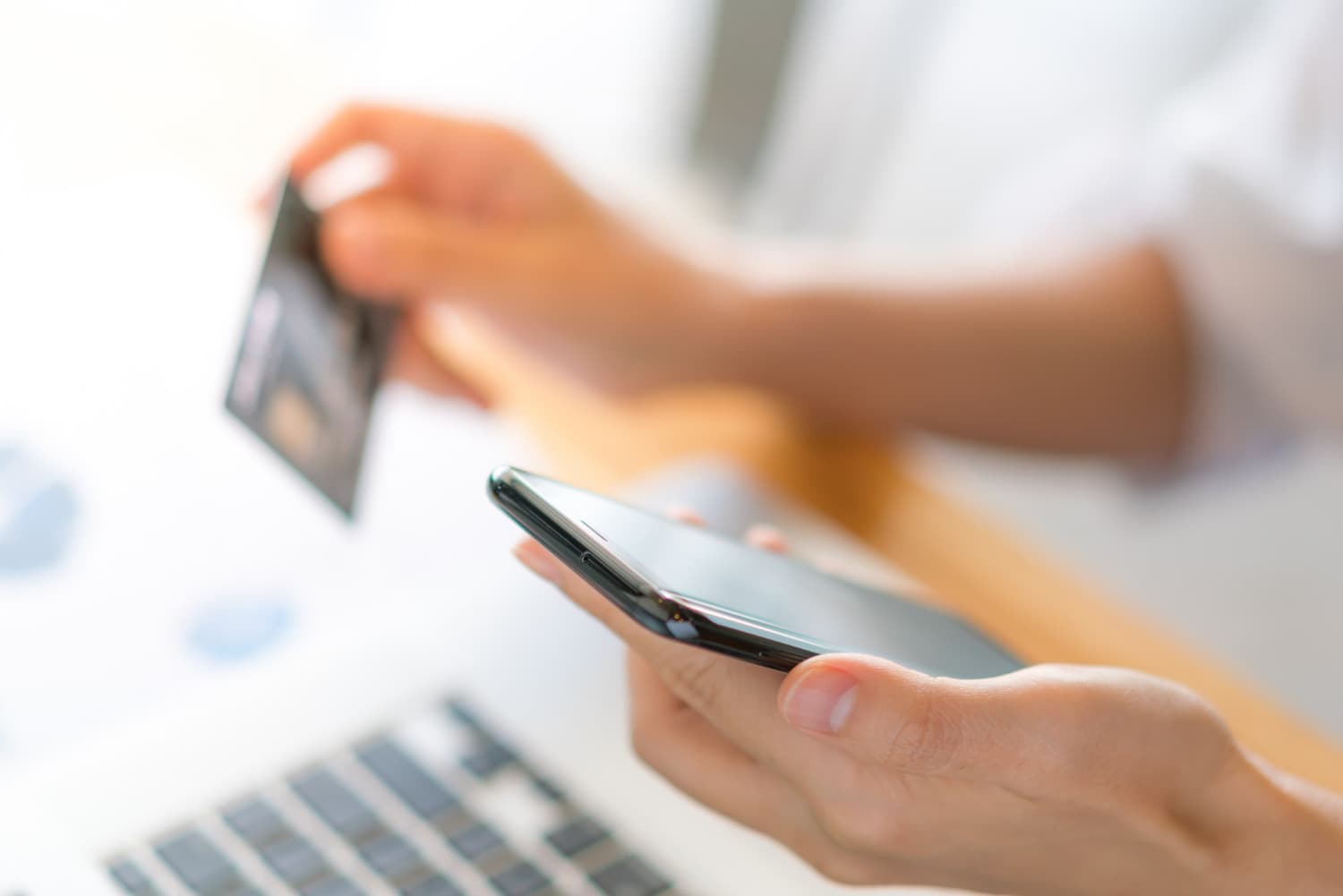Open Finance: pesquisa da Mastercard mostra que 77% dos clientes trocariam de banco por mais transparência no uso de dados
