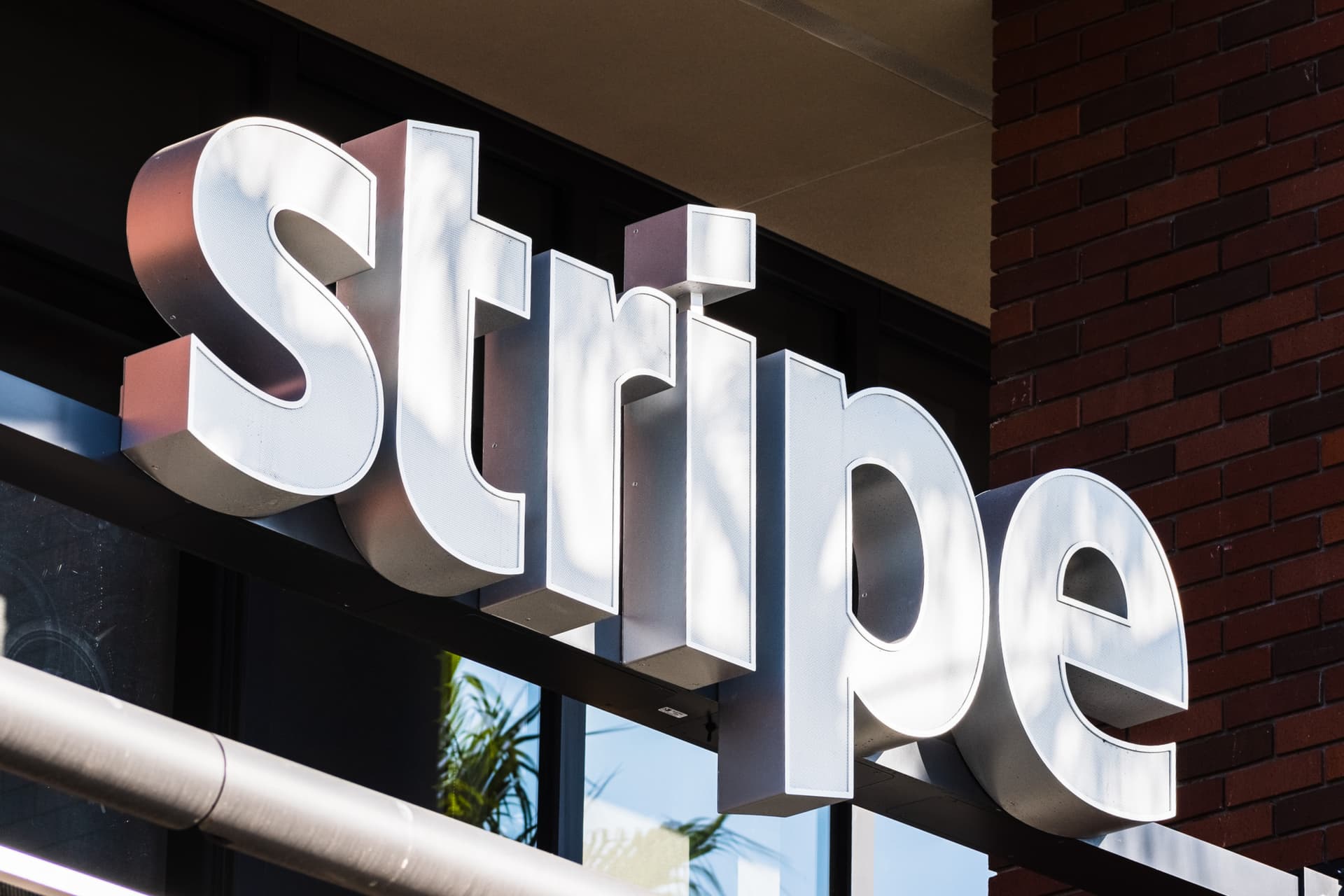 Bank of Ireland firma parceria de IA com a Stripe