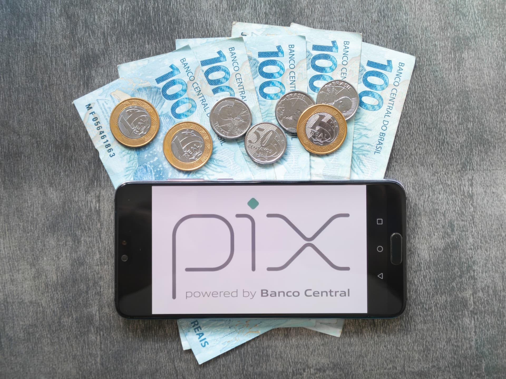 Pix por Open Finance salta 8 vezes e chega a 64,5 mi