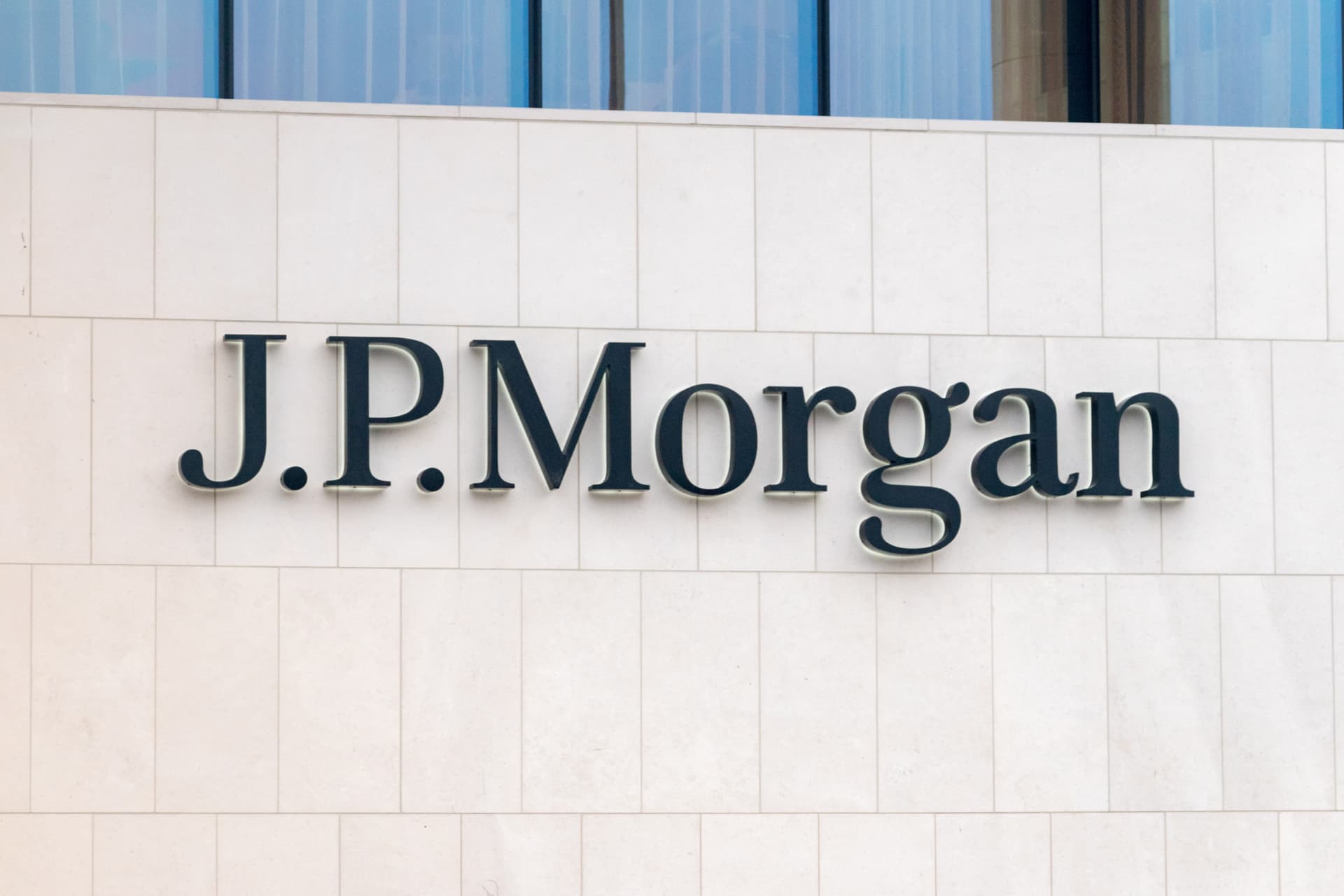 JPMorgan leva parte da IA para dentro do banco