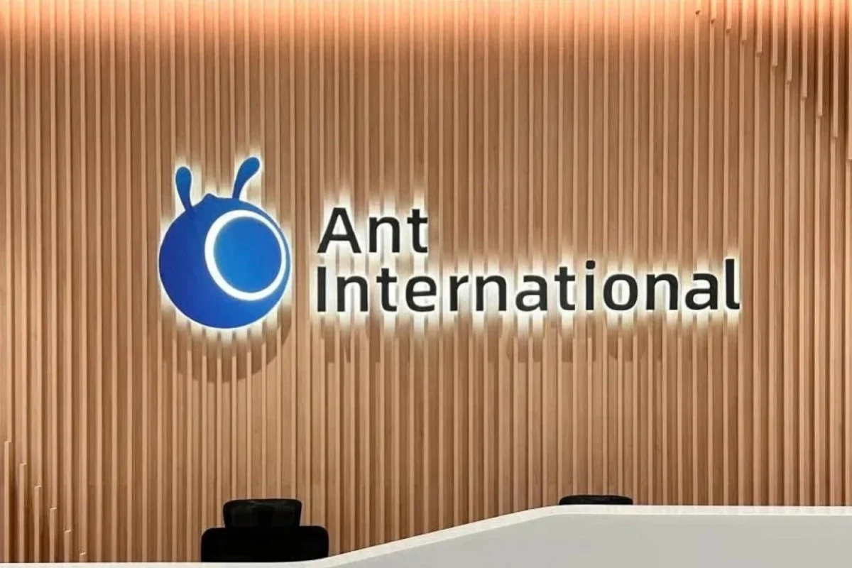 Ant International cria conta bancária para agente de IA